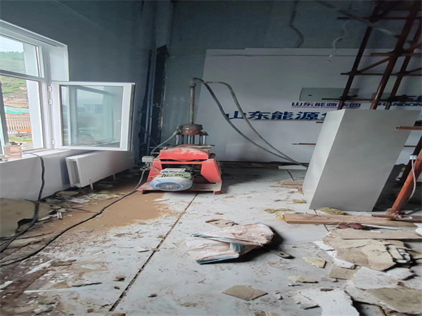 青县地基基础下沉墙体裂缝加固注浆顶升施工